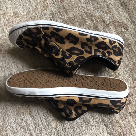 COACH Kira Animal Leopard Print Designer Sneakers Cheetah Women's Size 9 1/2B - Picture 15 of 16